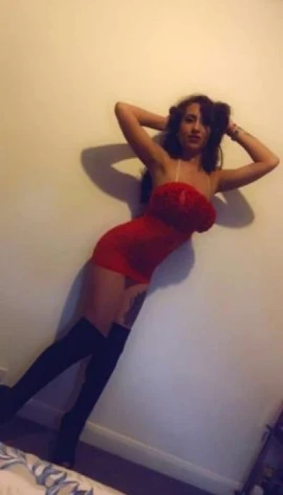 Leyla Hot Girl