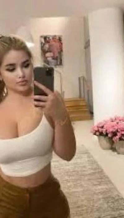 Bella
