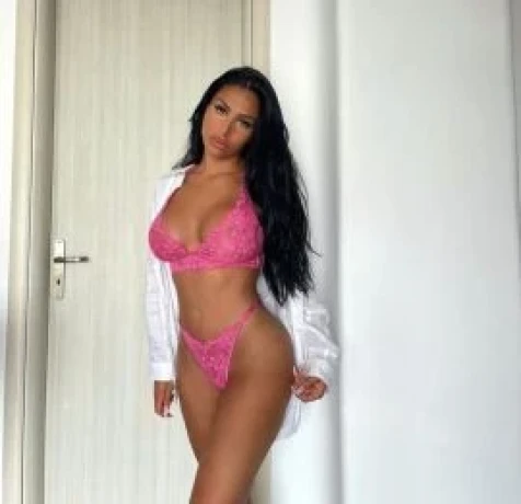 Leana8