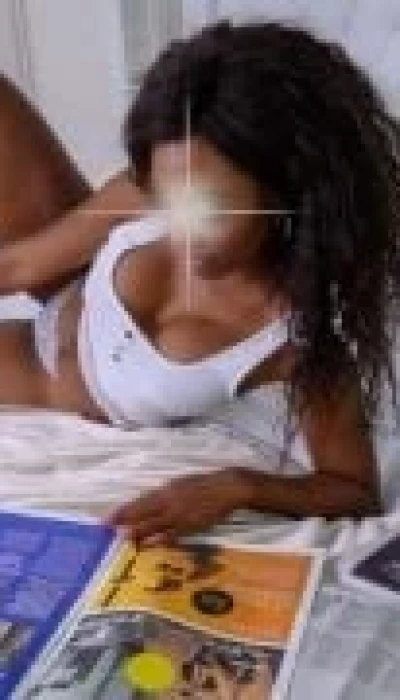 Anisa Black Pearl