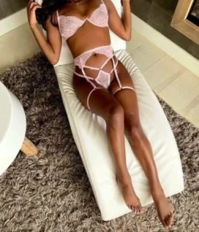 Suraya Ndia