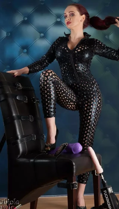 Lady Fatale Sensuele En Elegante Nederlandse Dominante Dame