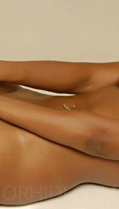 Adri Ebony