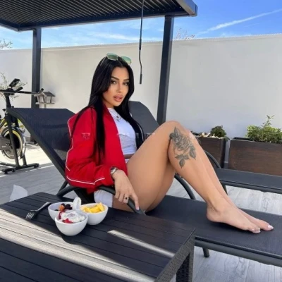 Zoe
