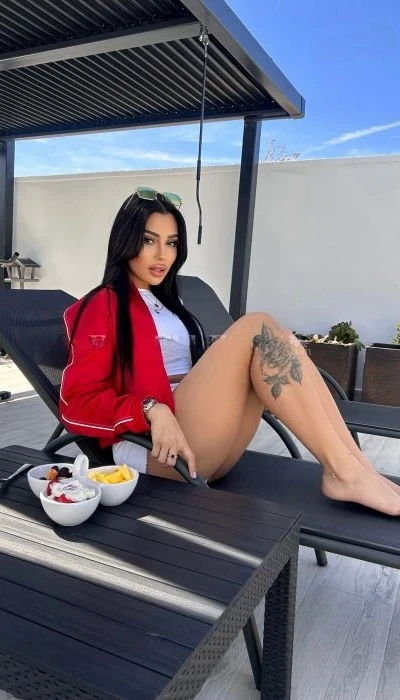 Zoe