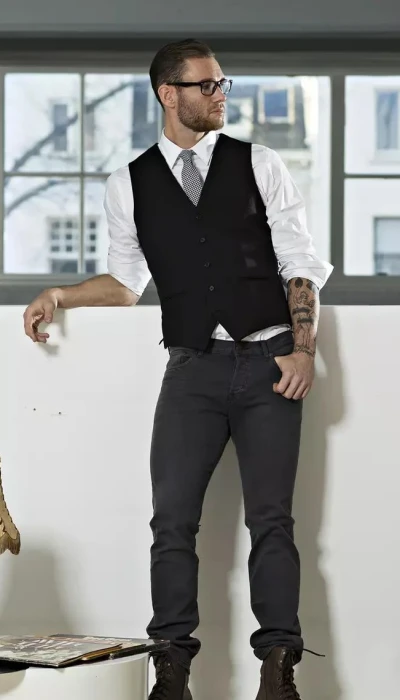 Gigolo Dominic Uit Amsterdam Sexy Groot Geschapen Hetero