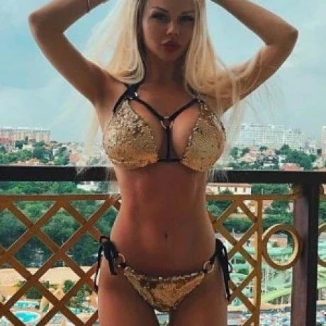 Demi