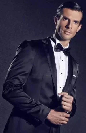 Gigolo Dominic Uit Amsterdam Sexy Groot Geschapen Hetero