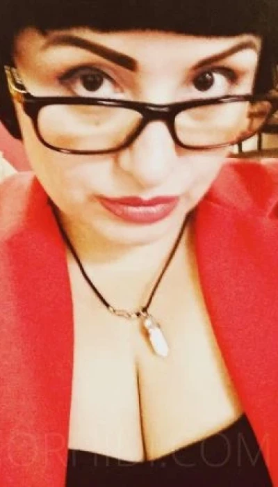 Madam Viva