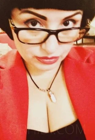 Madam Viva