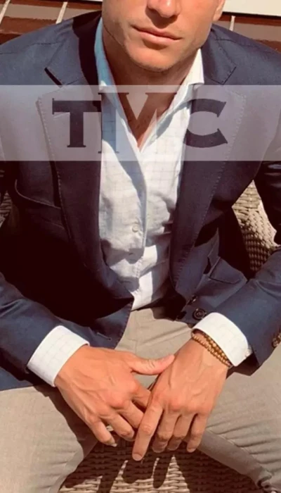 Gigolo Dominic Uit Amsterdam Sexy Groot Geschapen Hetero