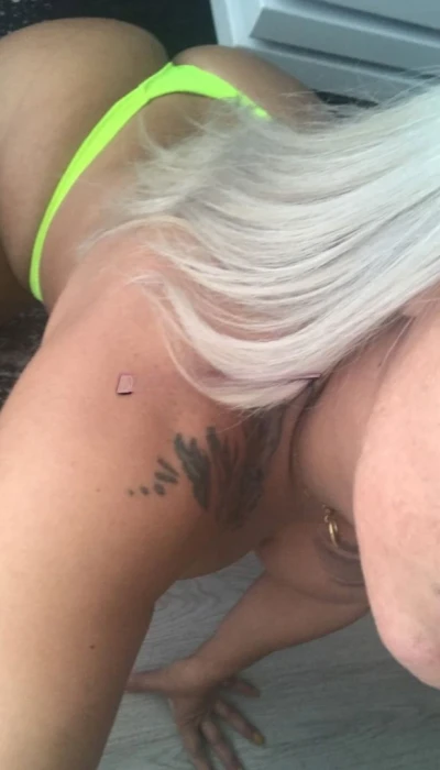 Mooi Yessica Ts