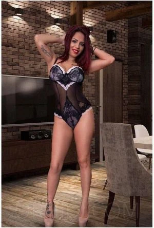 ArianaXXX
