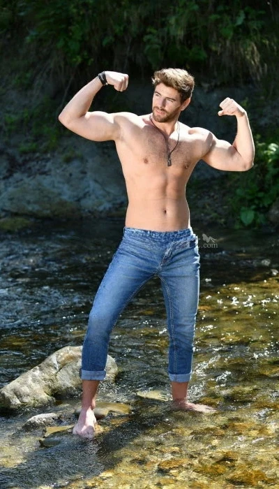 Tom