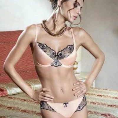 Claudia