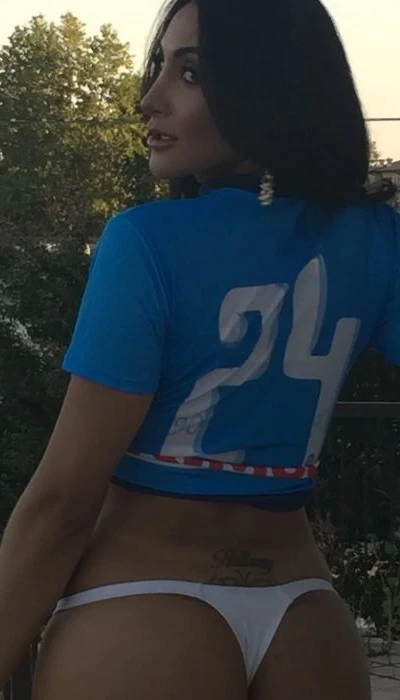 Rafaella Lux