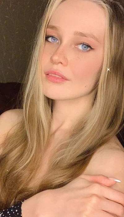 Avia Anne