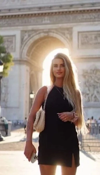 Chloe