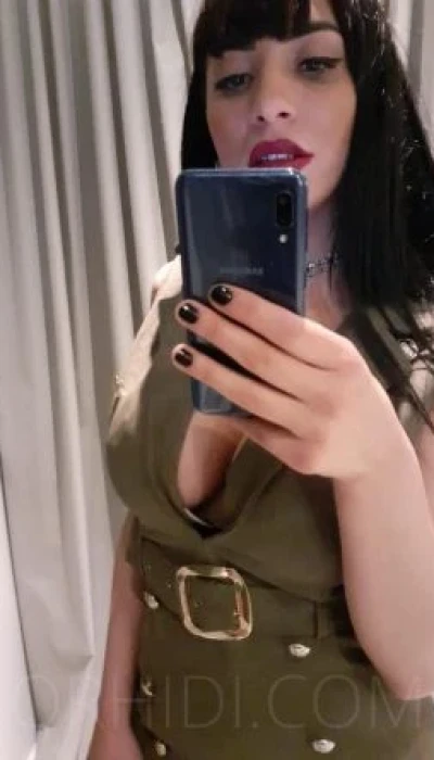 Mia