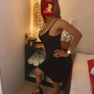 Thaise Soda Geeft Heerlijke Penis Massage Bij Korat
