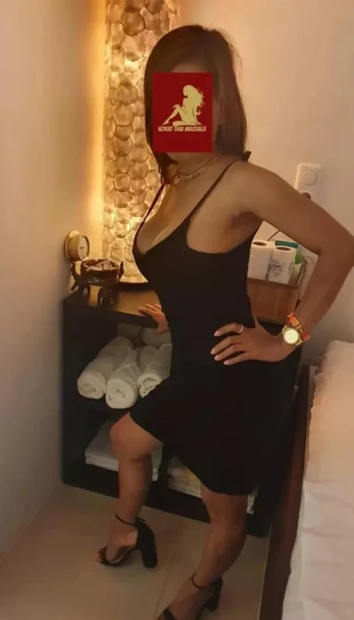 Thaise Soda Geeft Heerlijke Penis Massage Bij Korat