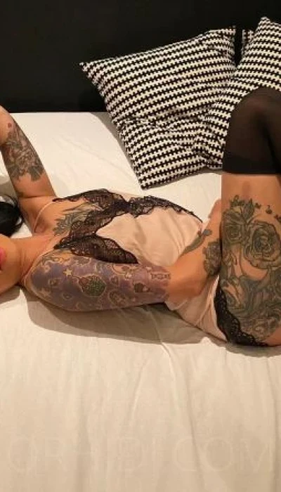 Kelly always horny