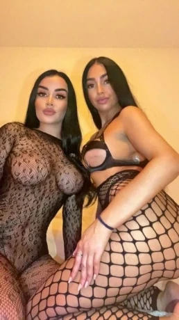 Eve & Adda "duo with girl"