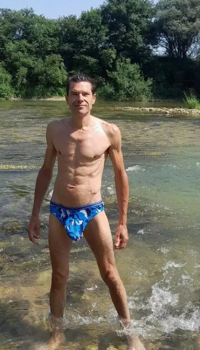 Gigolo Ian May Voor Massage En Meer