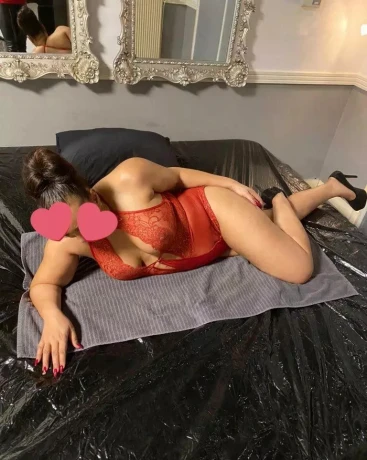Zoe Massage