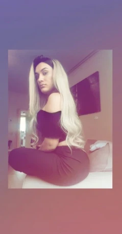 Lara Stephany