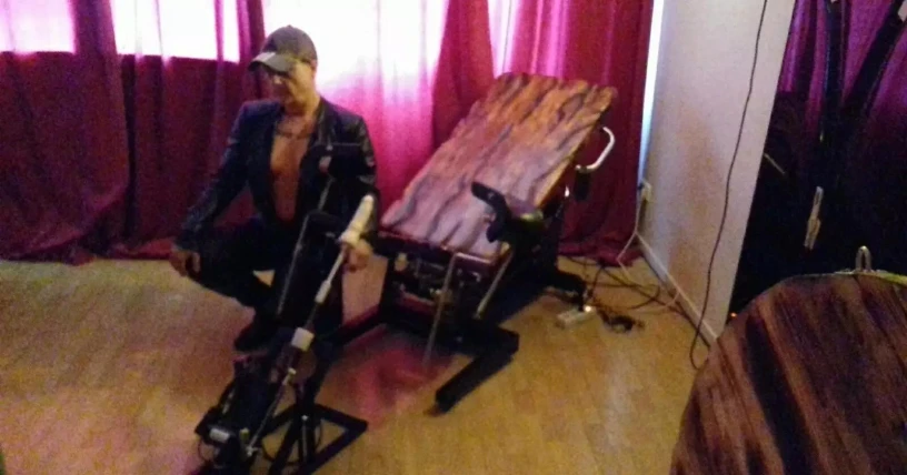 Kinky Sextherapheute