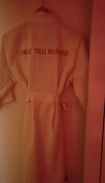Erotische Thaise Massage Met Body To Body Massage