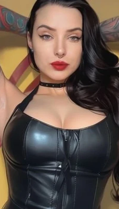 Domina_sm01