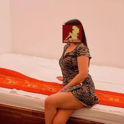 Zin In Een Erotische Thaise Massage Met Happy End