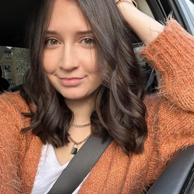 Naomi8